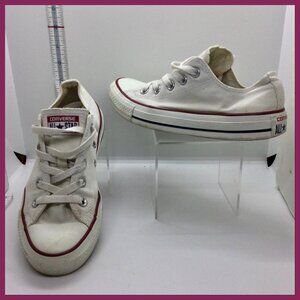 Red Trim Chucks, sz 6